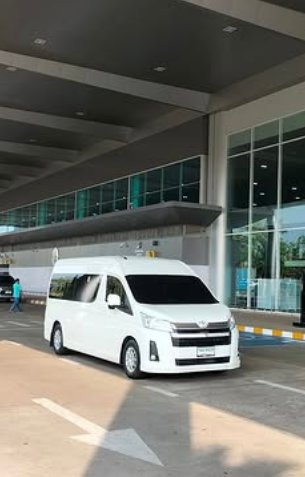 รถตู้อุบลนายต๊ะวีไอพี VIP
